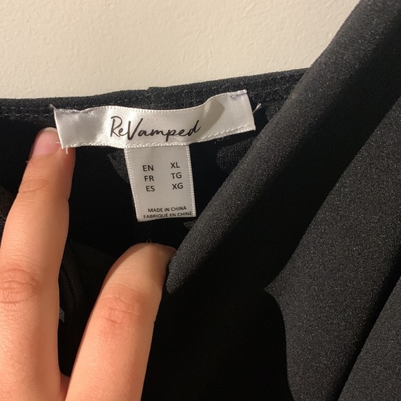 LBD - Picture 2 of 3